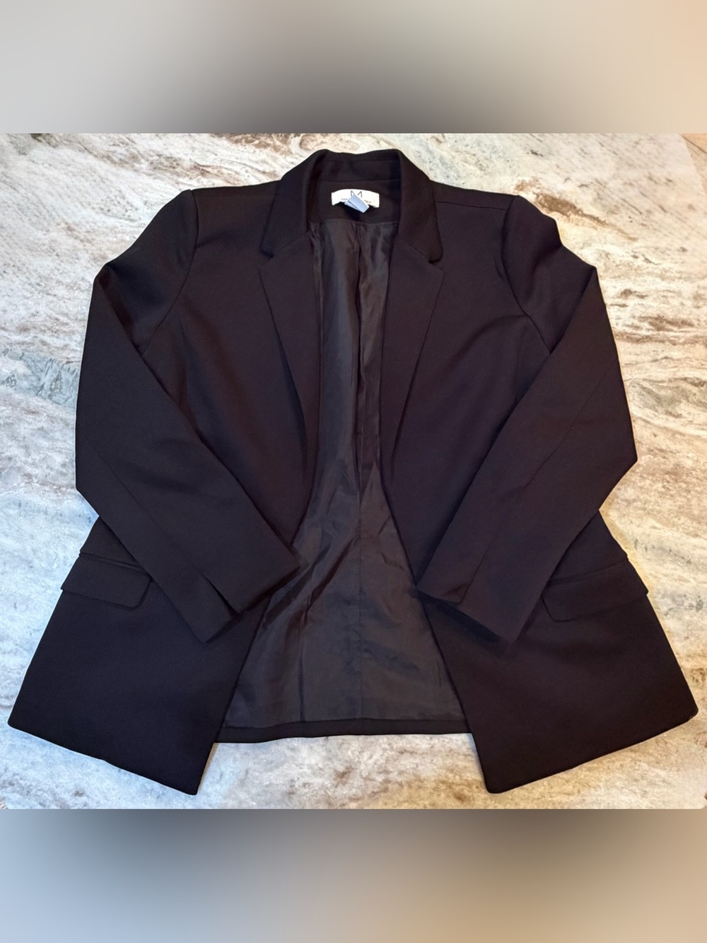 Magaschoni Black Open-Front Women's Blazer - 12
